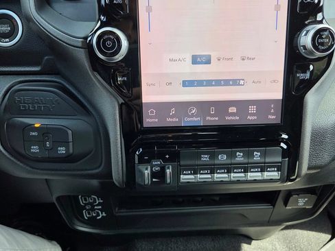 New 2026 RAM 3500 Tradesman AWD/4WD image 19