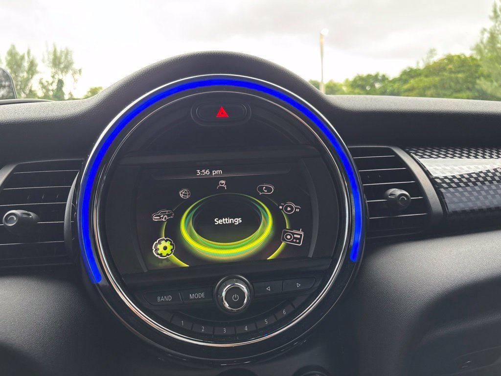 Used 2018 MINI Cooper S FWD image 23