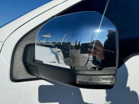 Used 2019 Ford F150 Lariat w/ Equipment Group 502A Luxury image 10