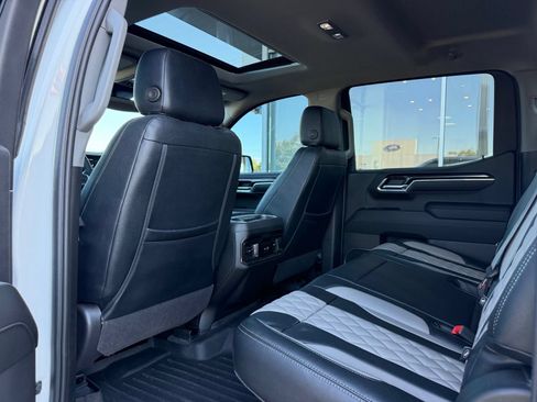 Used 2024 Chevrolet Silverado 1500 RST w/ All Star Edition Plus AWD/4WD image 13