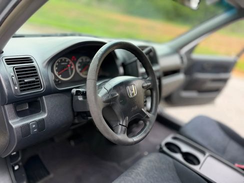 Used 2006 Honda CR-V LX image 17