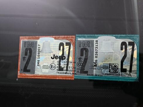 Used 2023 Jeep Wrangler Unlimited Sahara w/ Cold Weather Group image 9