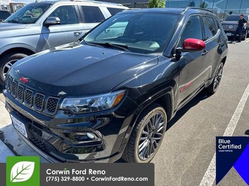 Used 2023 Jeep Compass Limited AWD/4WD image 3