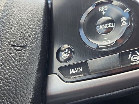 Certified 2020 Honda CR-V Touring image 22