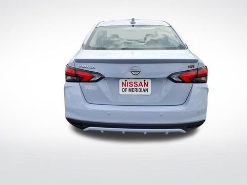 Used 2025 Nissan Versa SR w/ Trunk Package FWD image 4