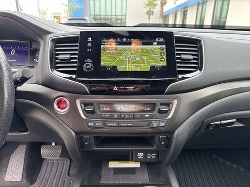 Used 2023 Honda Passport TrailSport image 24