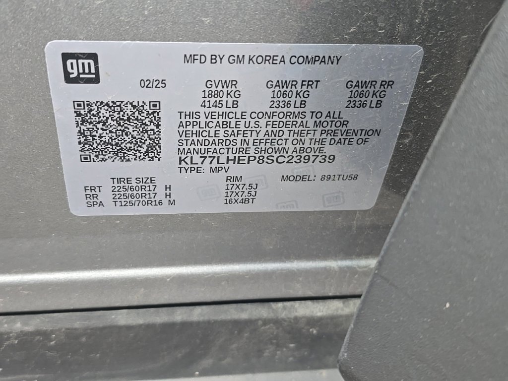 Used 2025 Chevrolet Trax LT w/ LT Convenience Package FWD image 8