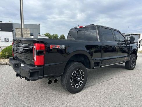 Certified 2025 Ford F250 Platinum AWD/4WD image 4