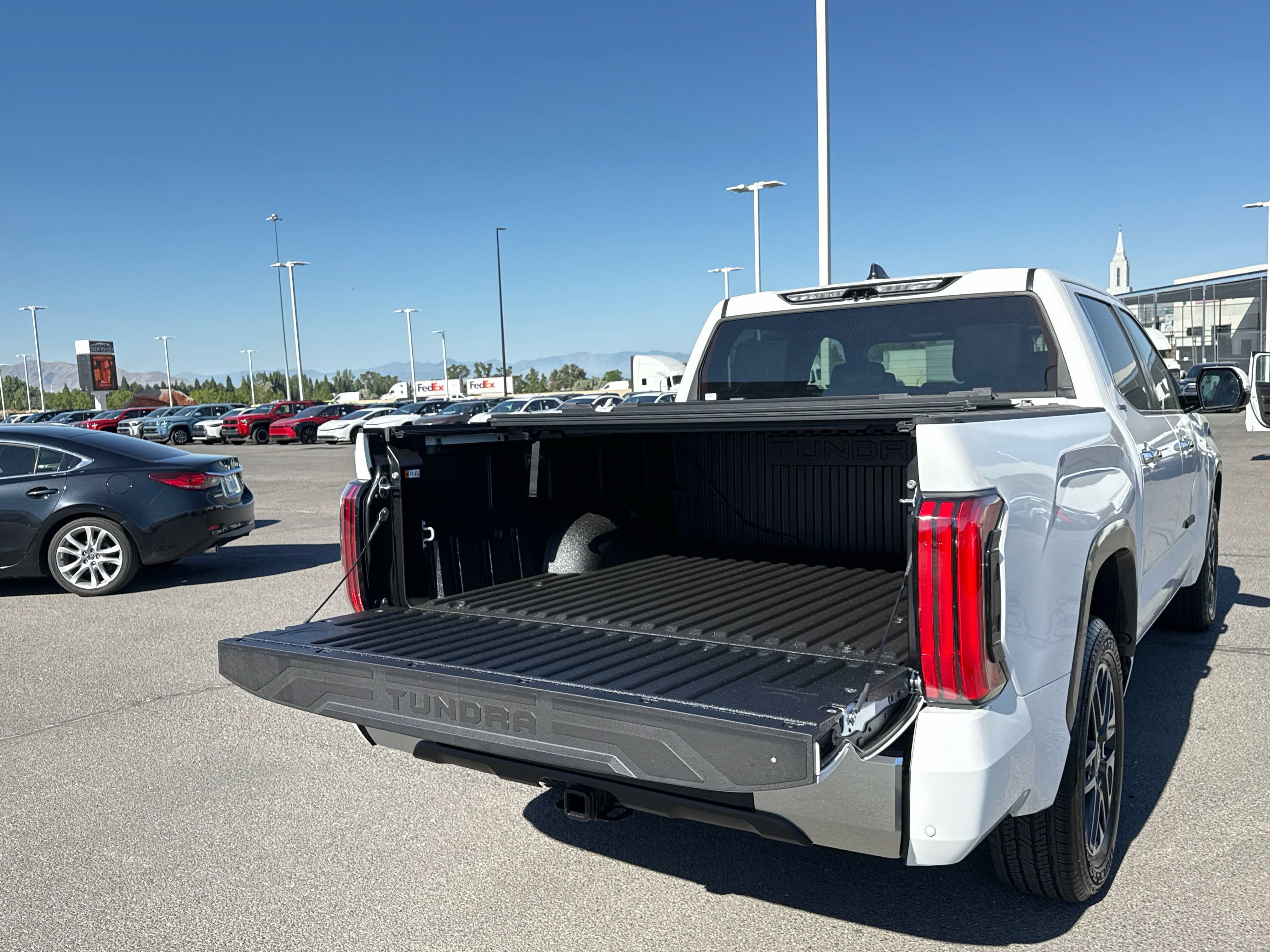 New 2026 Toyota Tundra Limited AWD/4WD image 12