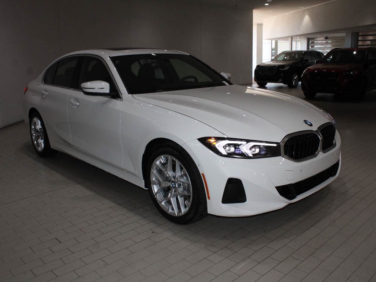 Certified 2026 BMW 330i Sedan RWD image 8