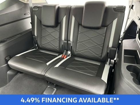 Certified 2025 Volkswagen Atlas Peak Edition SE image 25