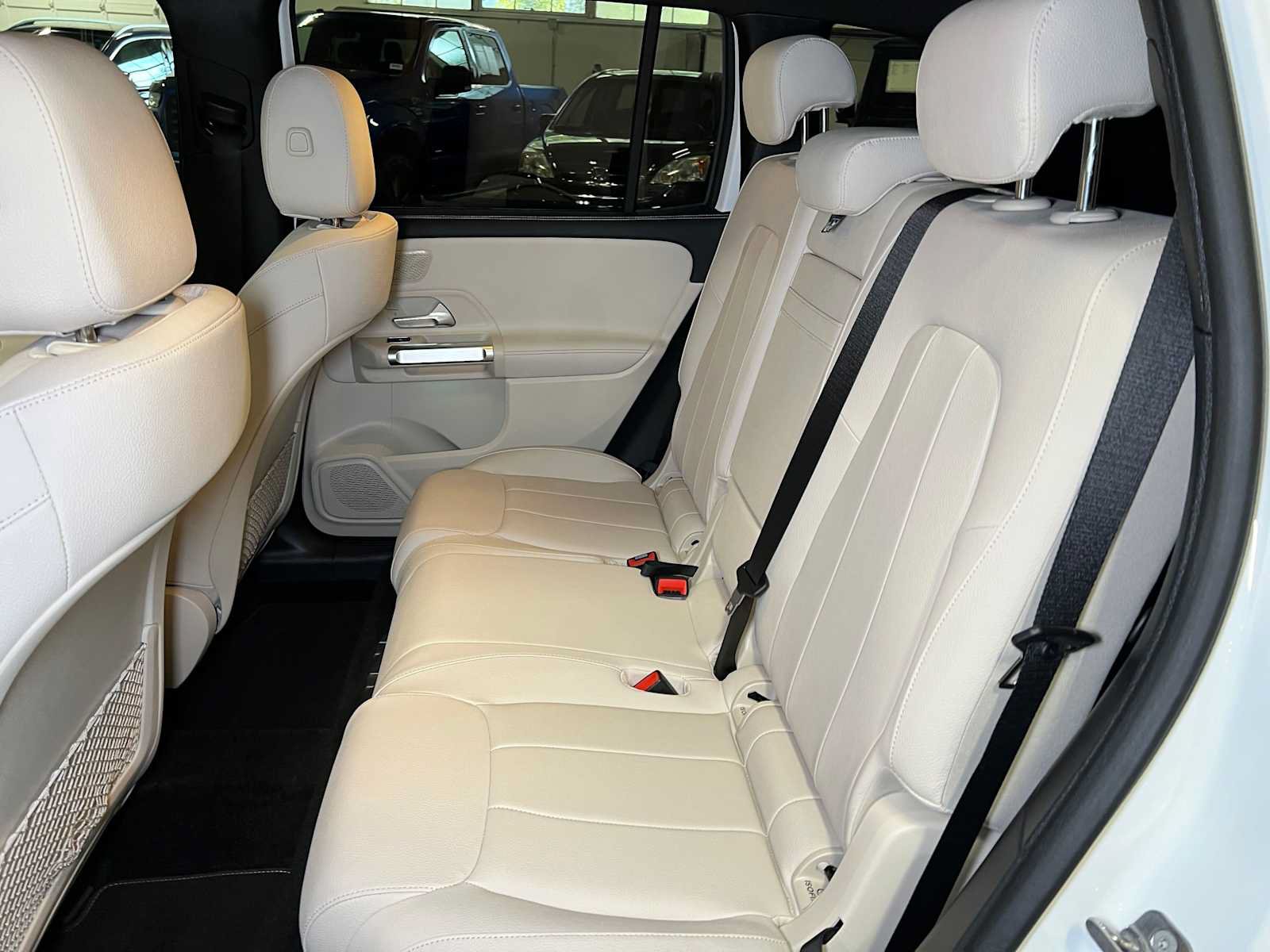 Used 2026 Mercedes-Benz GLB 250 4MATIC image 20