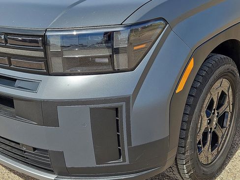 Used 2025 Hyundai Santa Fe XRT image 9