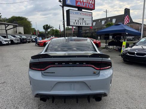 Used 2022 Dodge Charger Scat Pack w/ Plus Group image 6