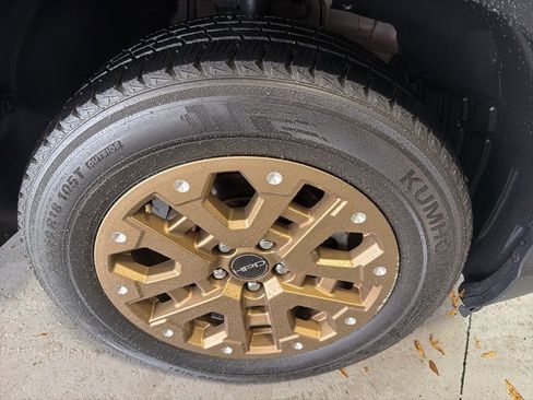 Used 2021 Honda Ridgeline Sport image 14