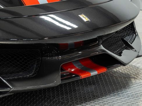 Used 2019 Ferrari 488 Pista Coupe RWD image 51
