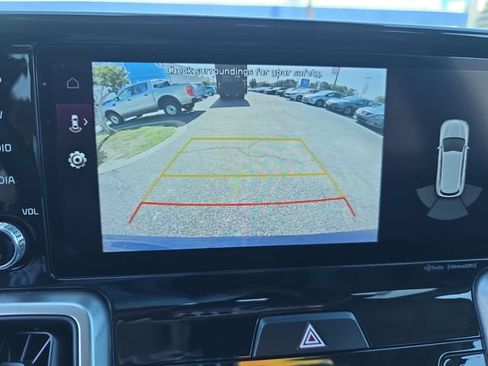 Used 2022 Kia Sorento S w/ Panoramic Sunroof Package FWD image 24
