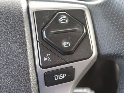 Used 2018 Toyota 4Runner SR5 Premium image 32