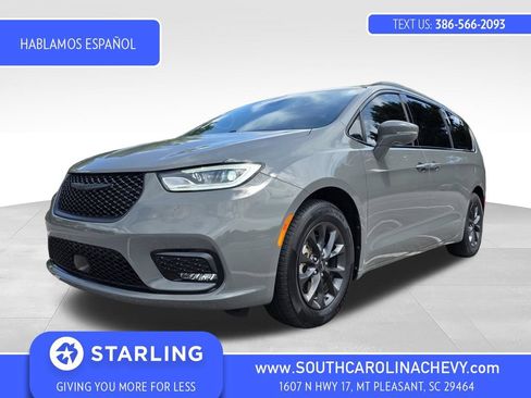 Used 2022 Chrysler Pacifica Touring-L w/ S Appearance Package FWD image 1