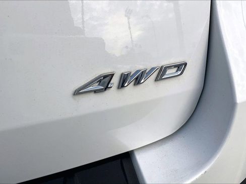 Certified 2023 Ford Explorer XLT w/ Equipment Group 202A image 7