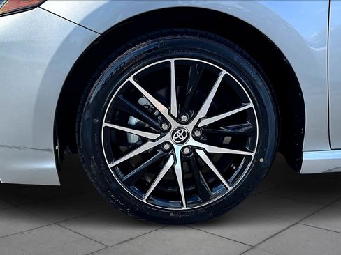 Used 2023 Toyota Camry SE image 10