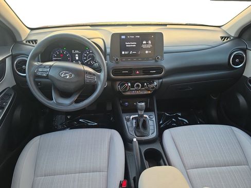 Used 2023 Hyundai Kona SEL AWD/4WD image 10