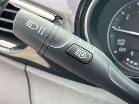 Used 2023 Buick Encore GX Select w/ Sport Touring Package image 24