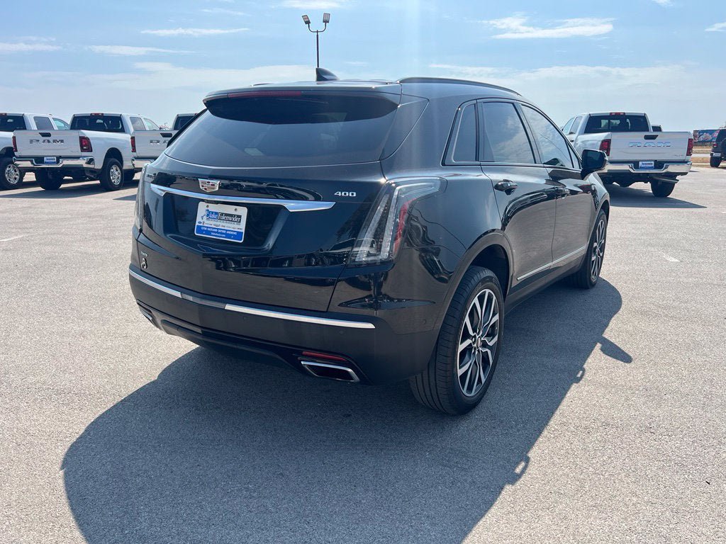 Used 2024 Cadillac XT5 Sportv w/ Platinum Package AWD/4WD image 7