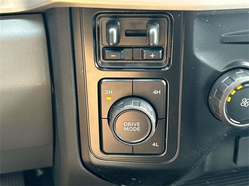 New 2026 Ford F250 XLT w/ XLT Premium Package image 35