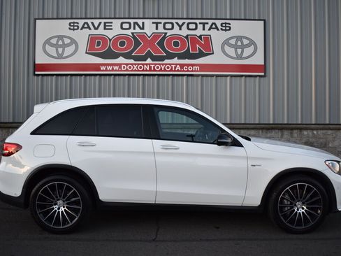 Used 2017 Mercedes-Benz GLC 43 AMG 4MATIC image 8