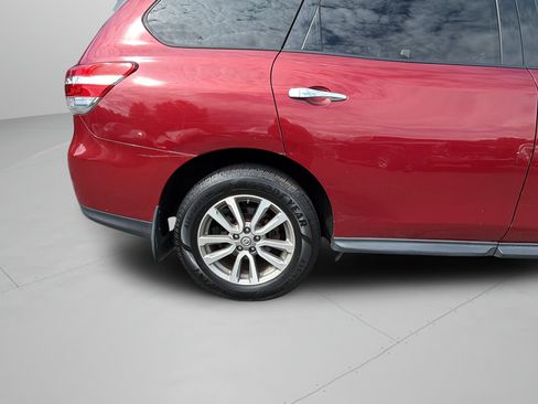 Used 2014 Nissan Pathfinder SV AWD/4WD image 30