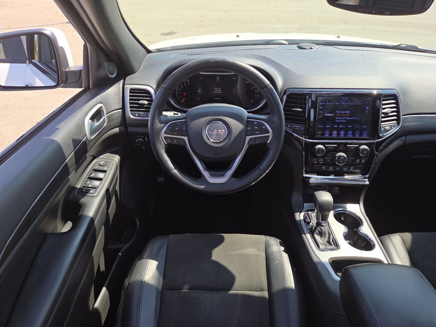 Used 2019 Jeep Grand Cherokee Altitude AWD/4WD image 26