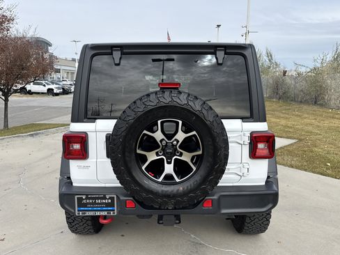 Used 2021 Jeep Wrangler Unlimited Rubicon w/ LED Lighting Group image 4