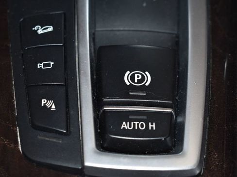 Used 2013 BMW 535i xDrive Sedan image 29