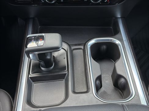 Used 2023 Chevrolet Silverado 1500 LTZ AWD/4WD image 43