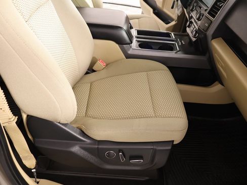 Used 2018 Ford F150 XLT w/ Equipment Group 302A Luxury image 14