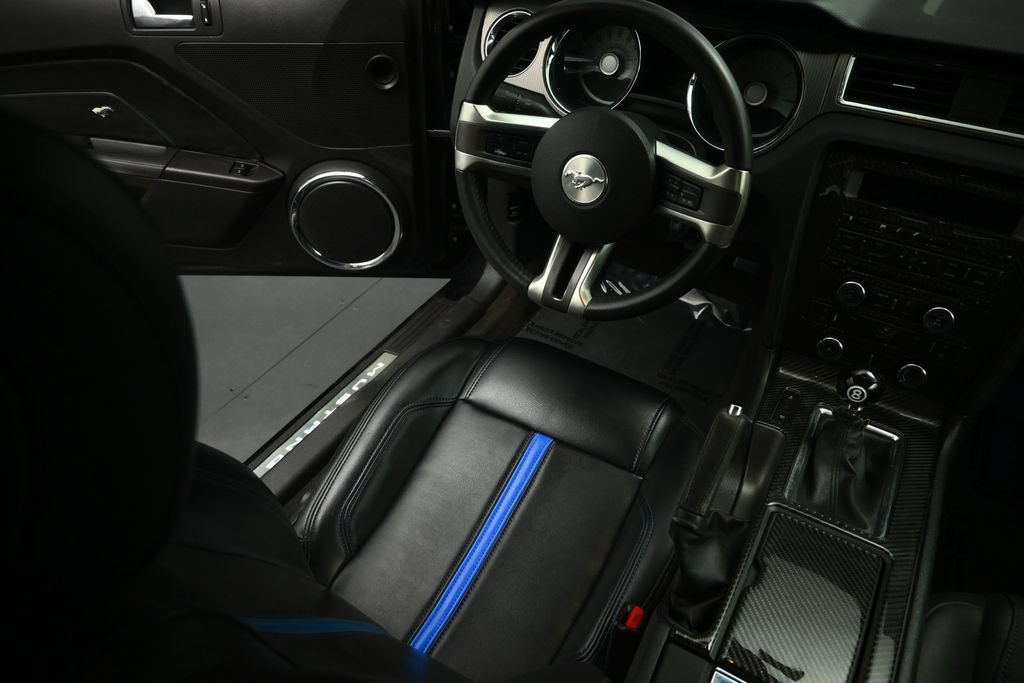 Used 2012 Ford Mustang GT Premium RWD image 44