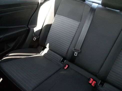 Used 2025 Volkswagen Jetta S image 12