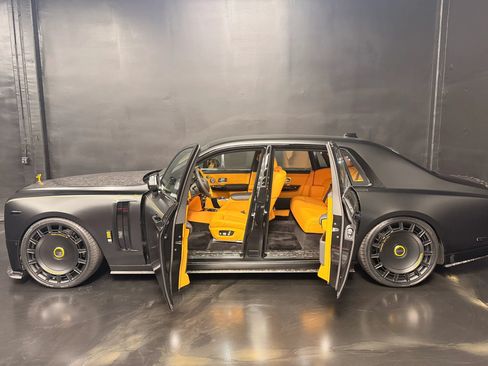 Used 2027 Rolls-Royce Phantom Sedan RWD image 5