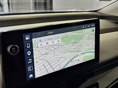 Used 2024 Honda Prologue Touring image 11