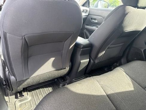 Used 2025 Nissan Kicks SV FWD image 28