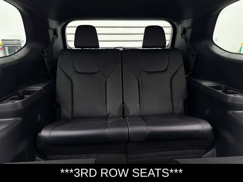 Used 2024 Lexus TX 500h AWD w/ Technology Package image 28