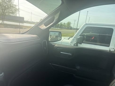 Used 2019 Chevrolet Silverado 1500 LT w/ All-Star Edition image 15