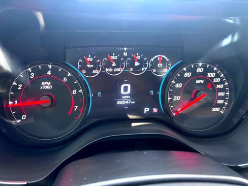 Used 2018 Chevrolet Camaro SS image 25