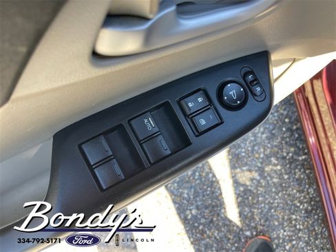 Used 2012 Honda Civic LX image 8