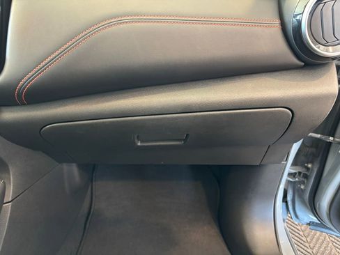Used 2021 Nissan Kicks SR w/ SR Premium Package FWD image 29
