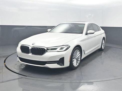 Used 2021 BMW 540i RWD image 1