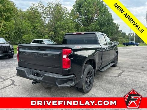 Used 2024 Chevrolet Silverado 1500 Custom w/ LPO, Dark Essentials Package AWD/4WD image 9