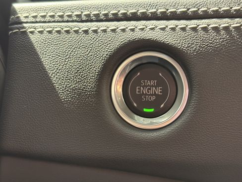 New 2026 Cadillac Escalade Luxury AWD/4WD image 29