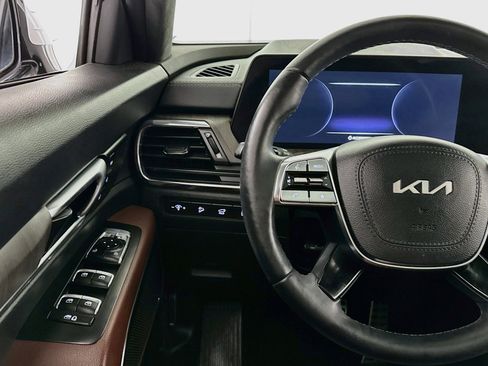 Used 2024 Kia Telluride SX Prestige AWD/4WD image 10